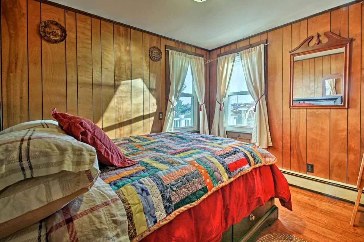 Cozy Buzzards Bay Home Steps To Cape Cod Canal! ボーン エクステリア 写真