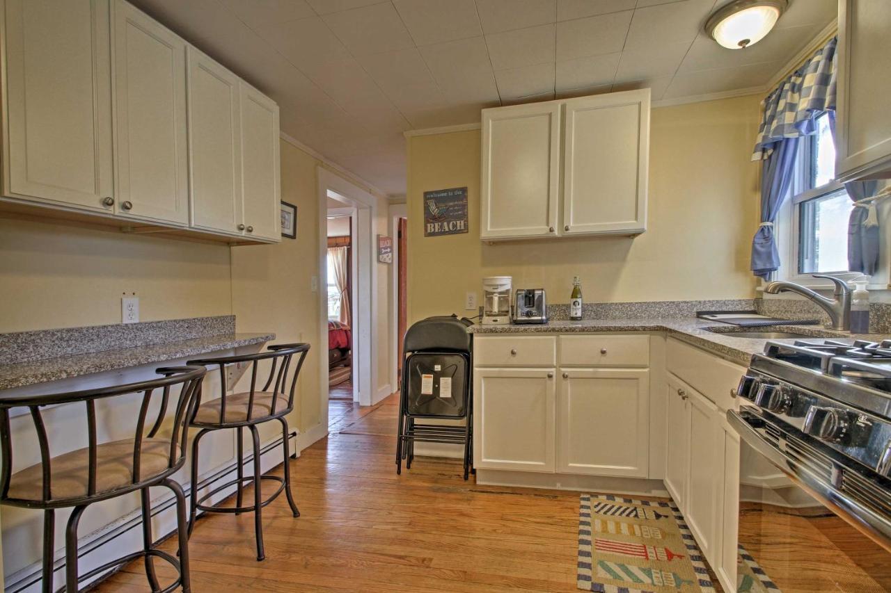 Cozy Buzzards Bay Home Steps To Cape Cod Canal! ボーン エクステリア 写真