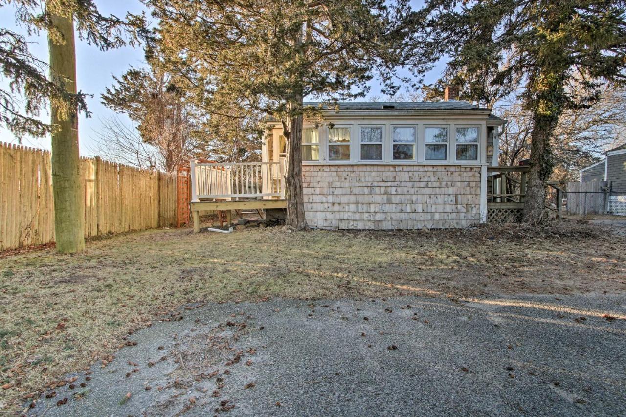 Cozy Buzzards Bay Home Steps To Cape Cod Canal! ボーン エクステリア 写真